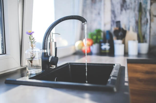 Cleaning a White Composite Sink - Do's and Don'ts